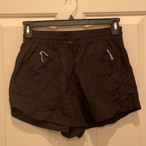 super cute zara shorts that could be dressed up or dressed down!